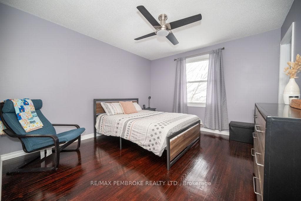 59 Selkirk Street photo 34