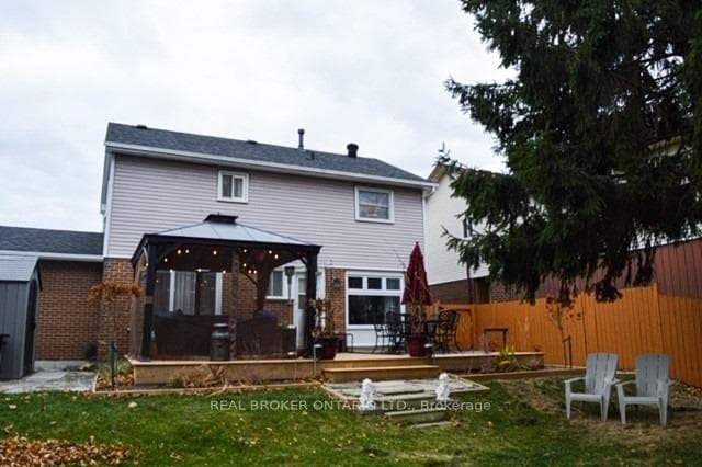 14 Panter Crescent photo 25