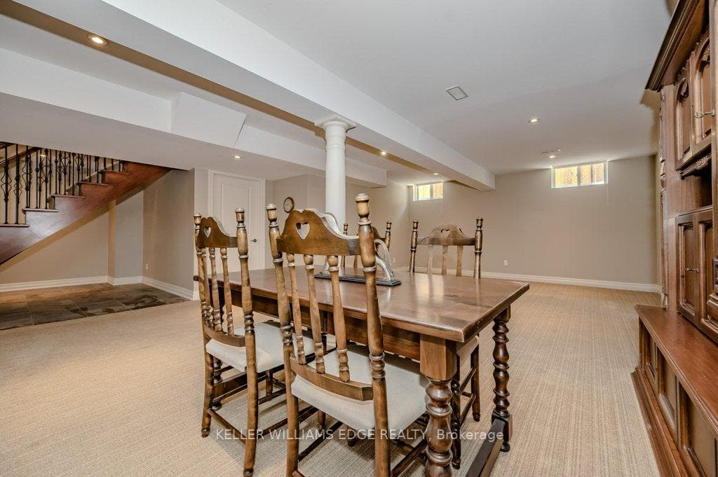 2387 Edith Avenue photo 26
