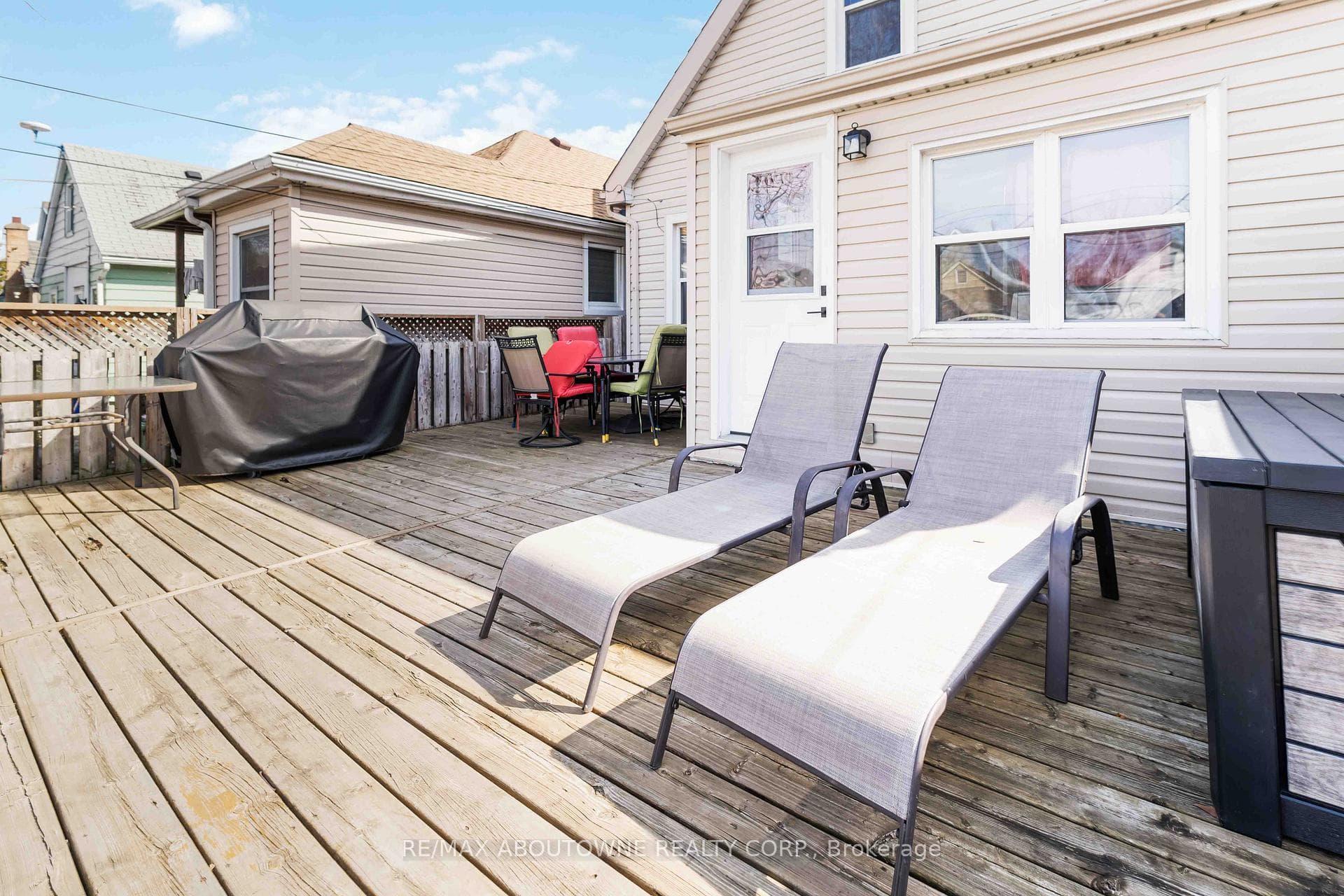 54 Weir Street photo 34