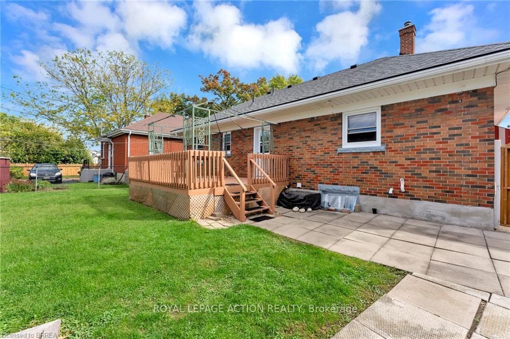 77 Tenth Avenue photo 17