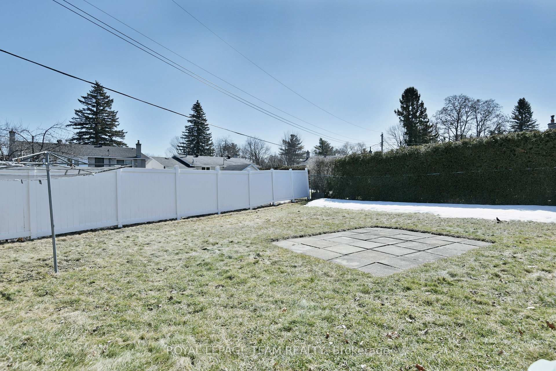 1451 Charlebois Avenue photo 32