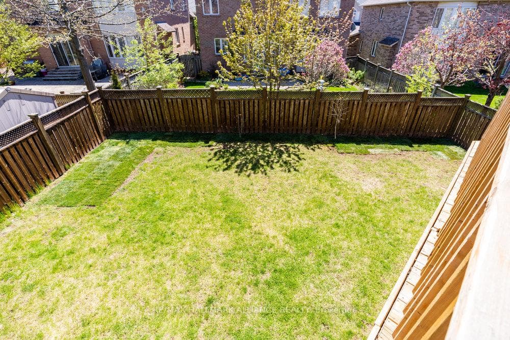 1182 Lindenrock Drive photo 47