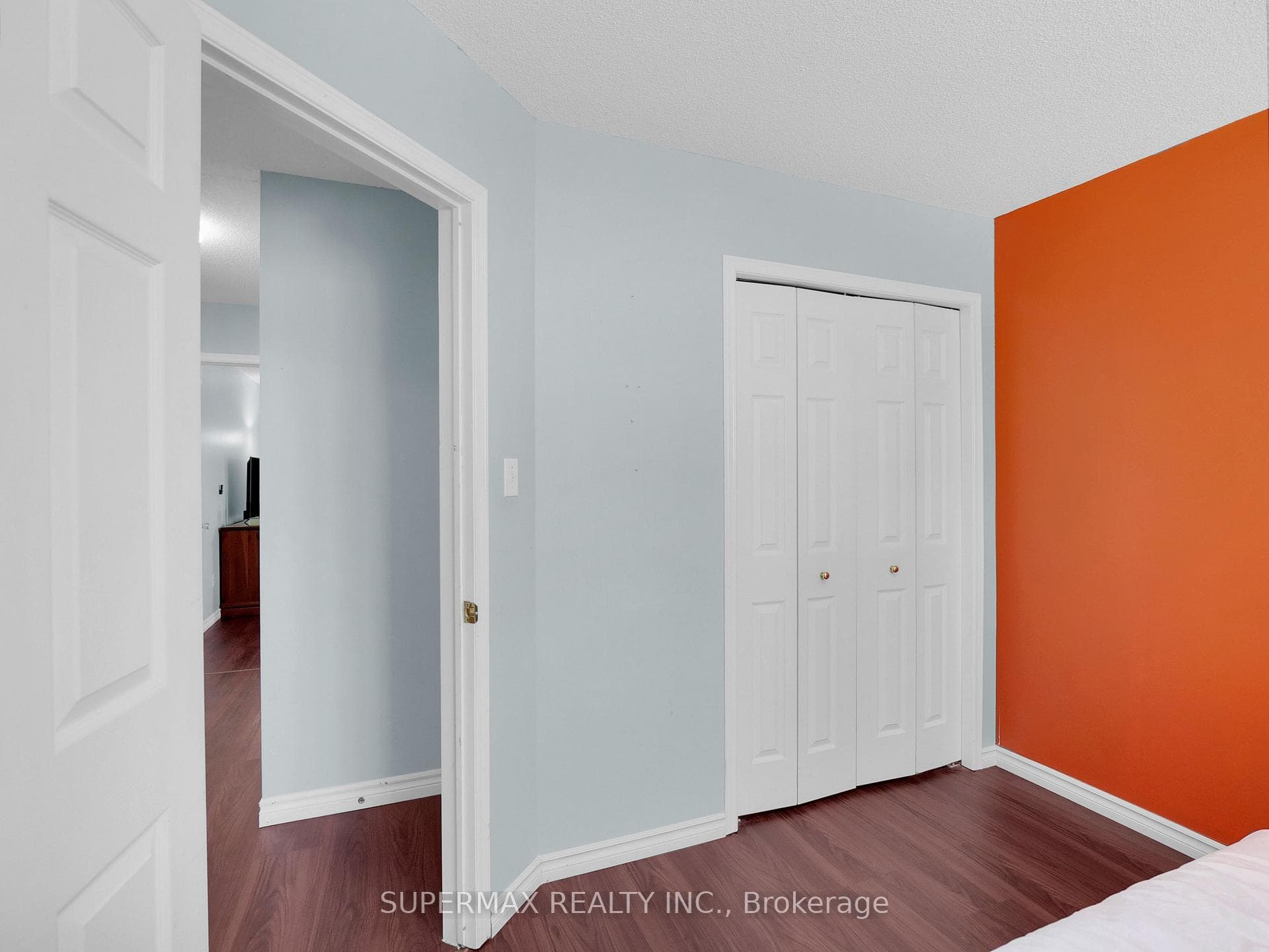 526 Talltree Crescent photo 18