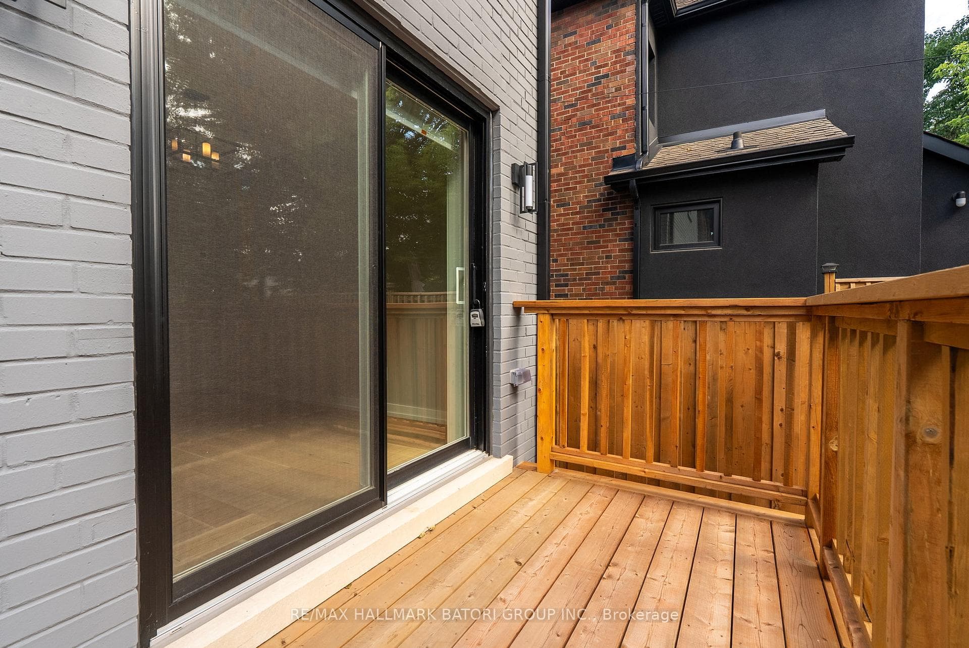 183 Strathearn Road photo 30