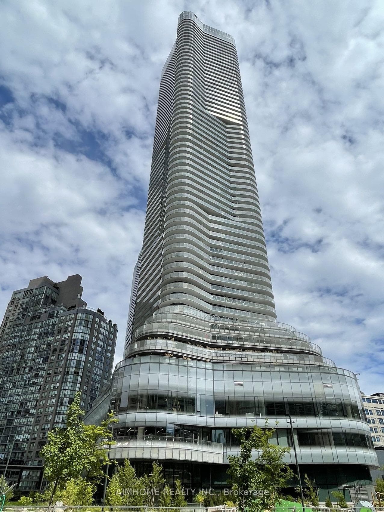 11 Wellesley Street Unit 3704 photo 1