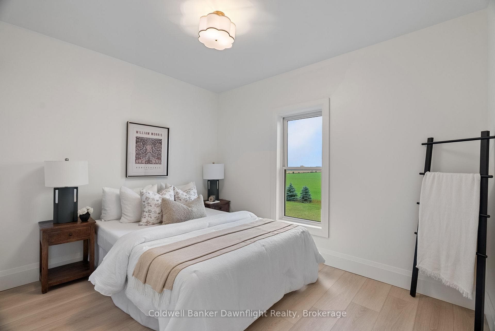 84094 London Road photo 39