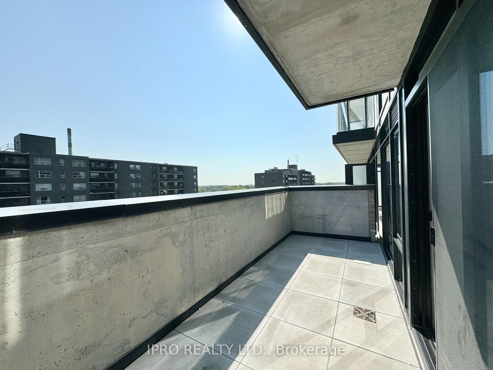 86 Dundas Street Unit 806 photo 6