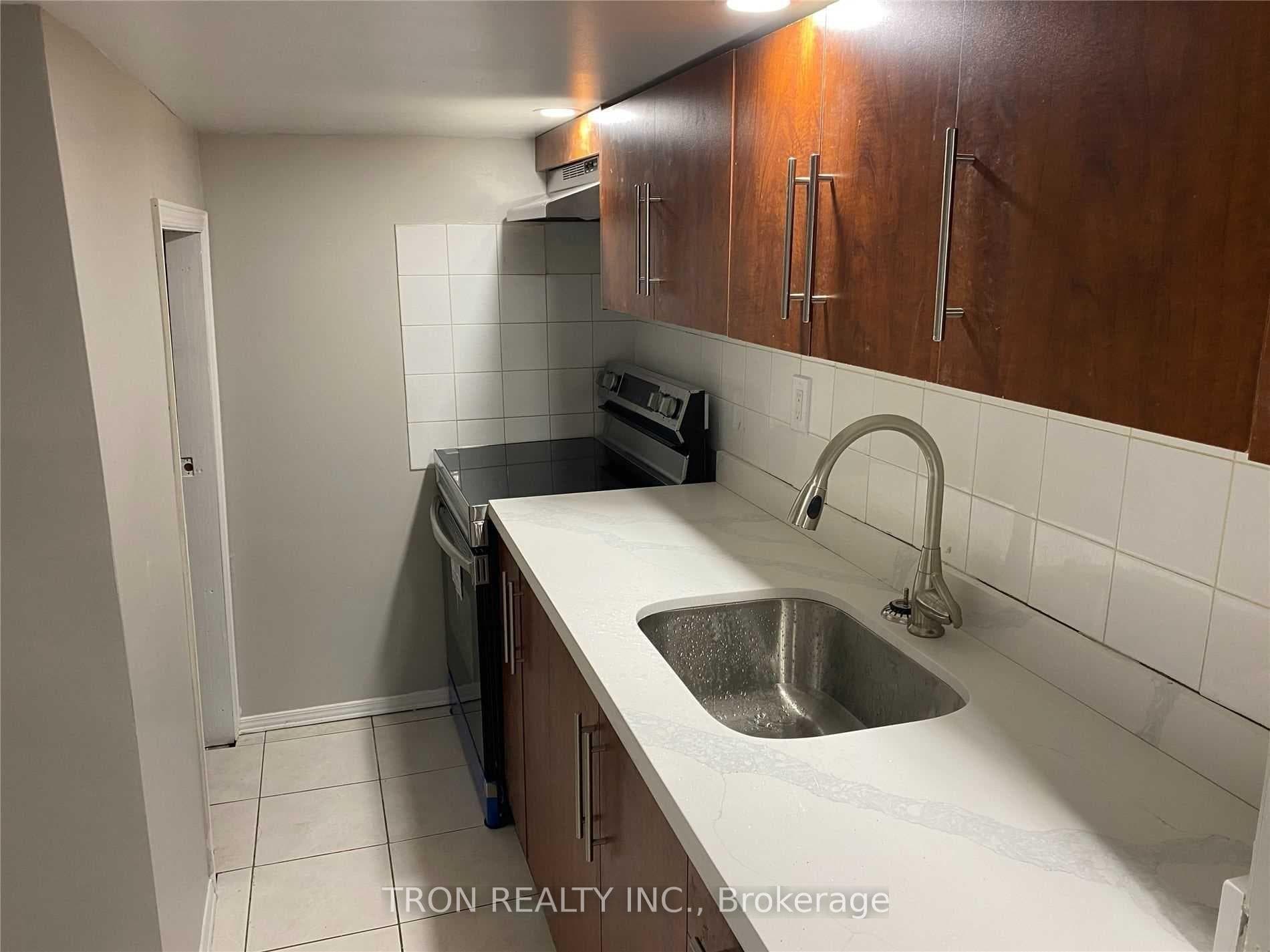 70 Courton Drive Unit Unit 2 photo 3