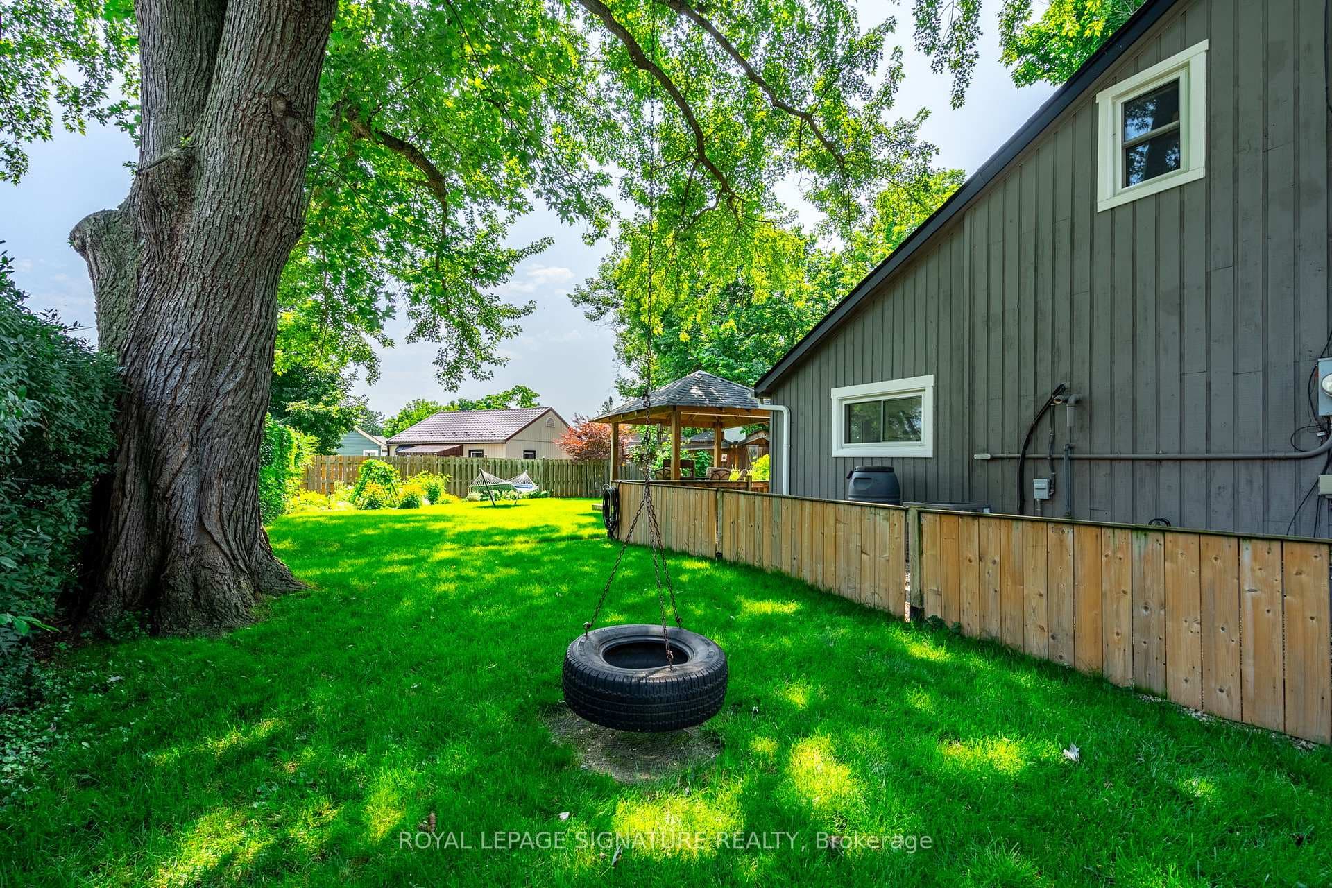106 York Road photo 38