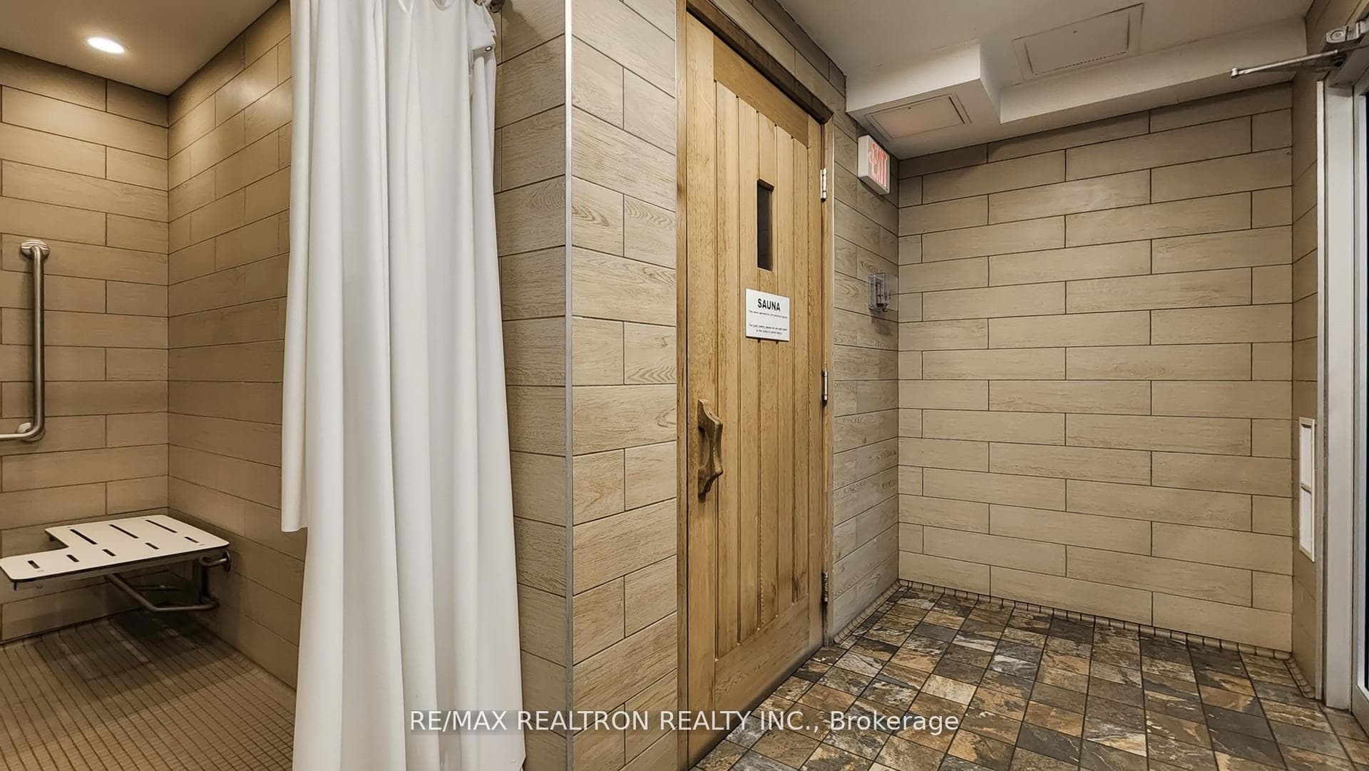 277 South Park Road Unit 203 photo 42