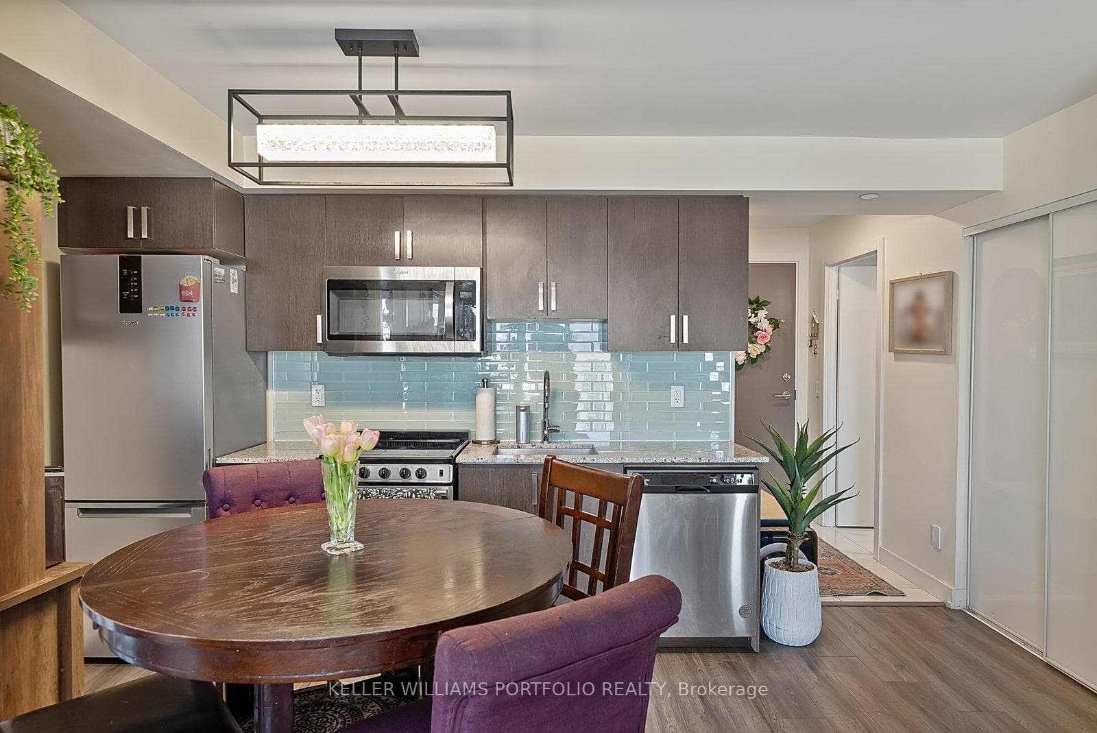10 Wilby Crescent Unit 1807 photo 8
