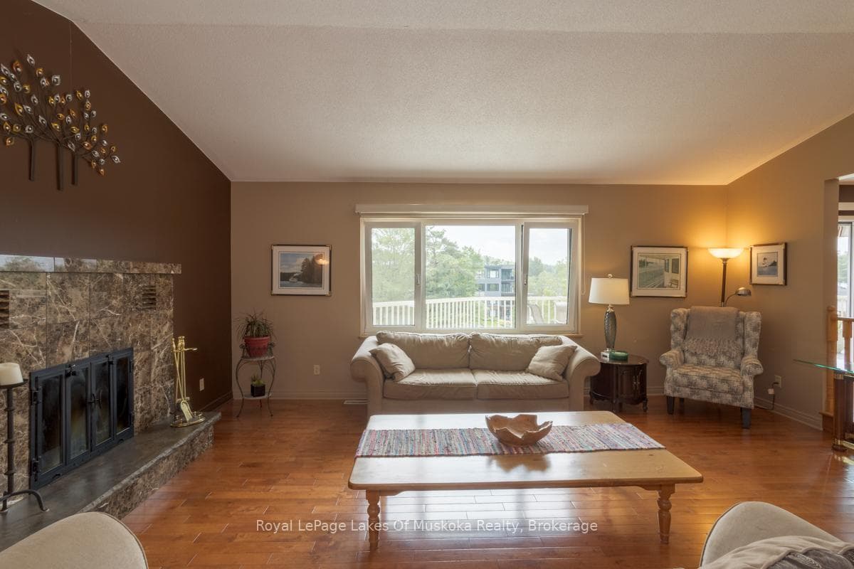110 Dill Street photo 13