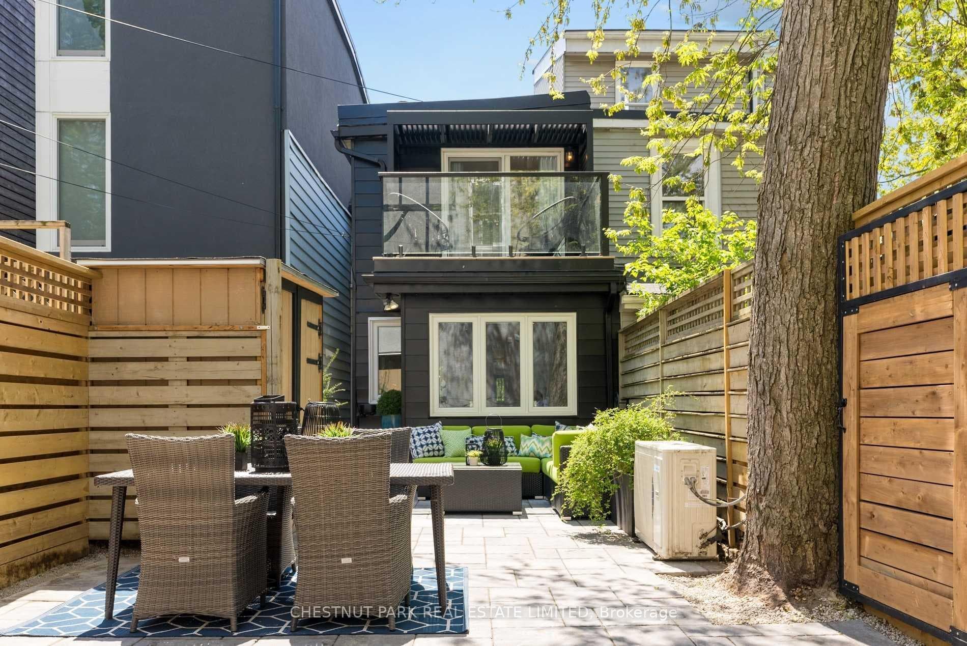 86 Shaftesbury Avenue photo 44