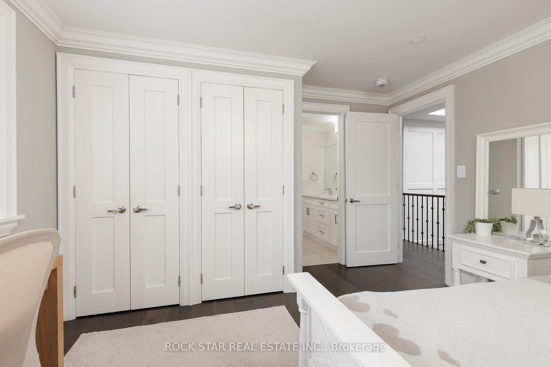 540 Weir Avenue photo 33