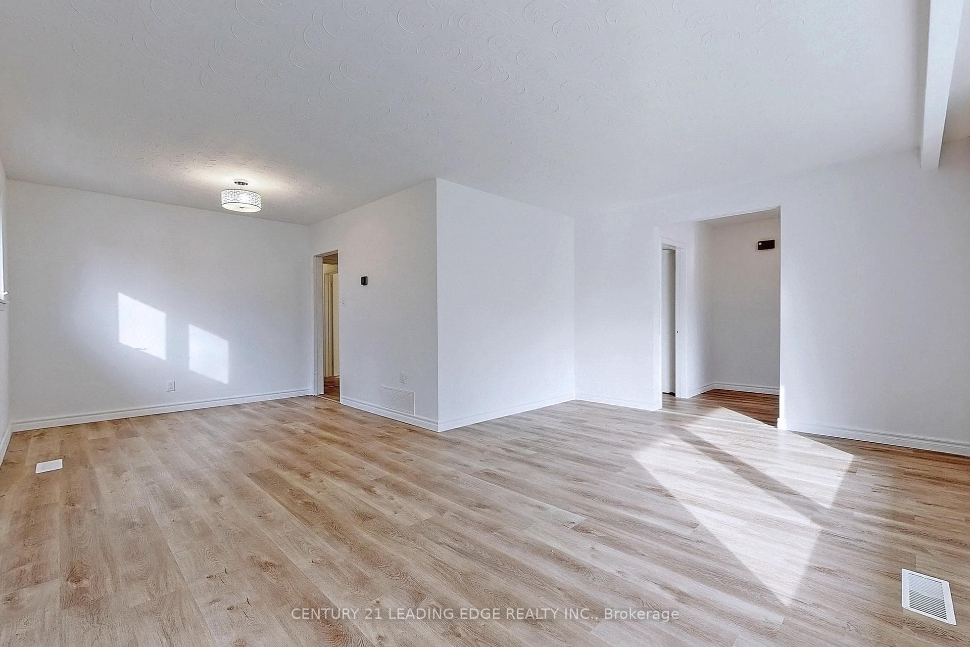 67 Ravine Park Crescent photo 8