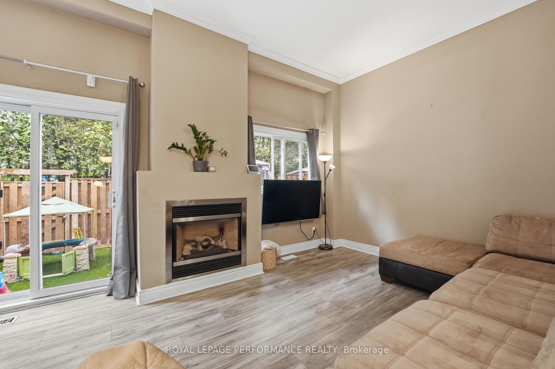 2208 Orient Park Drive photo 12