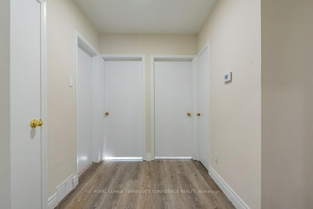 219 Betty Ann Drive photo 9