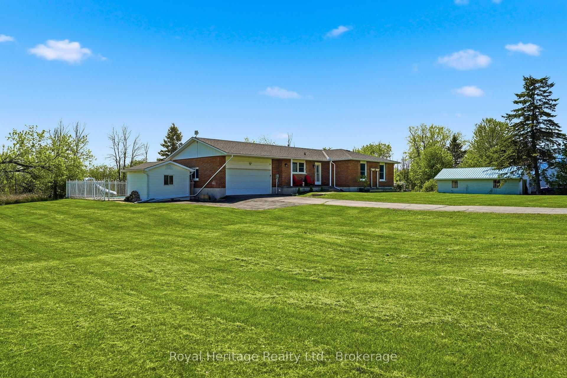 834 Melrose Road photo 5