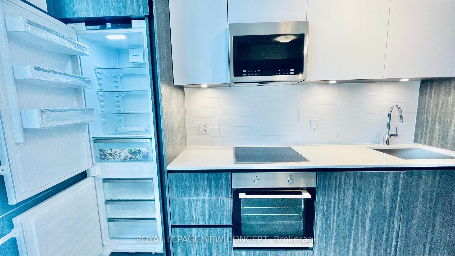 8 Widmer Street Unit 3411 photo 6