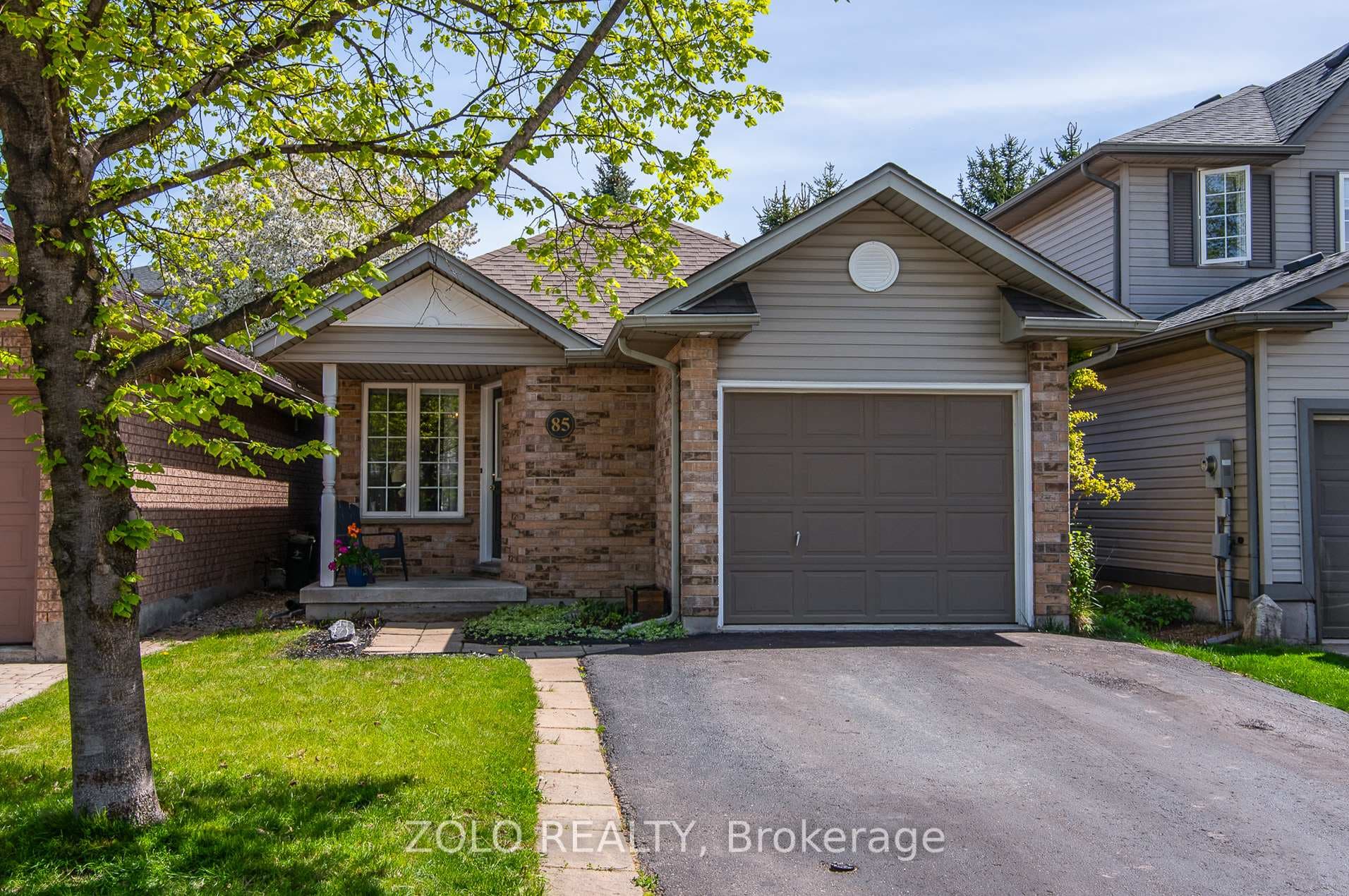 85 Doyle Drive photo 1