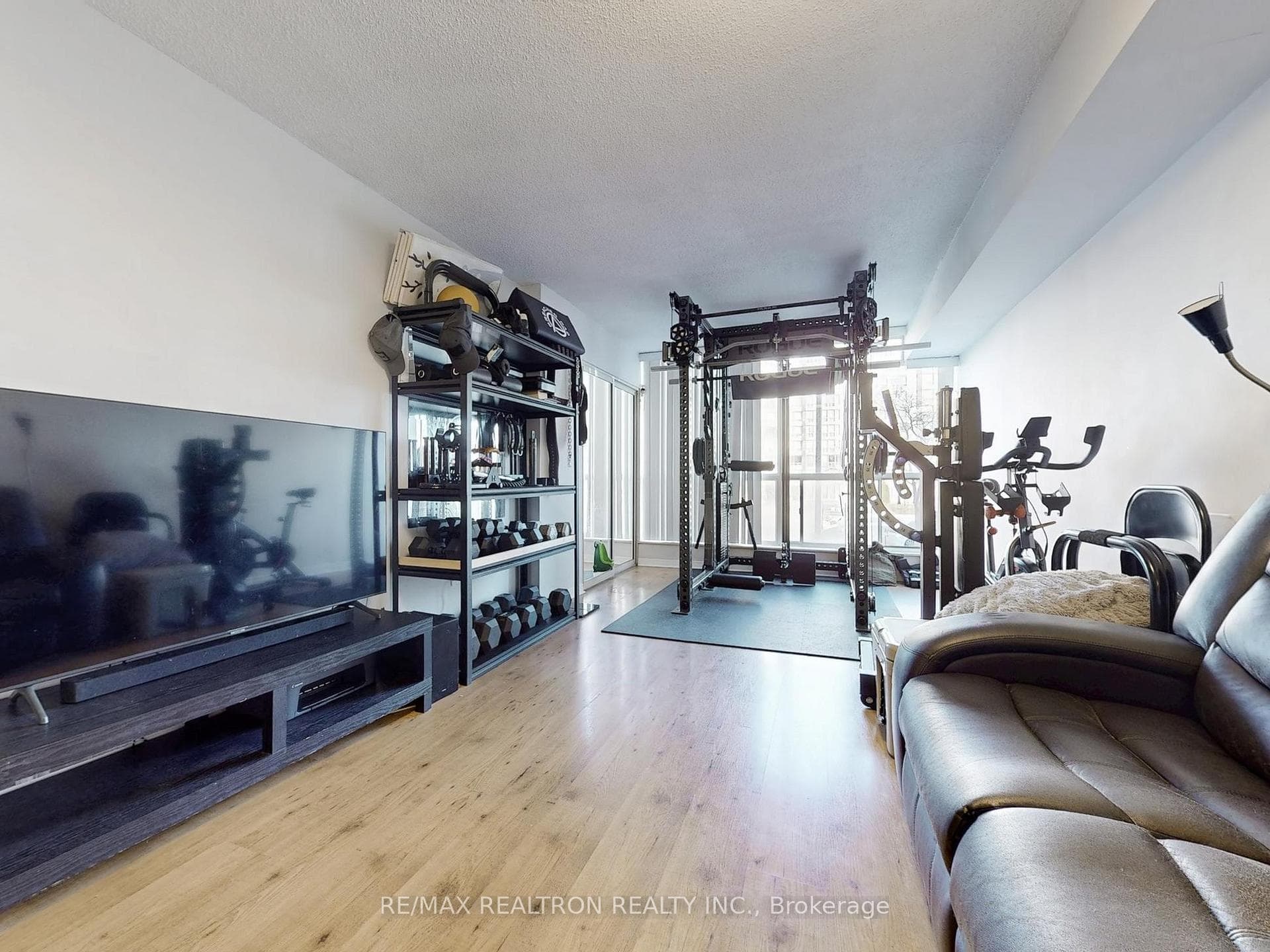 175 Cedar Avenue Unit 208 photo 30