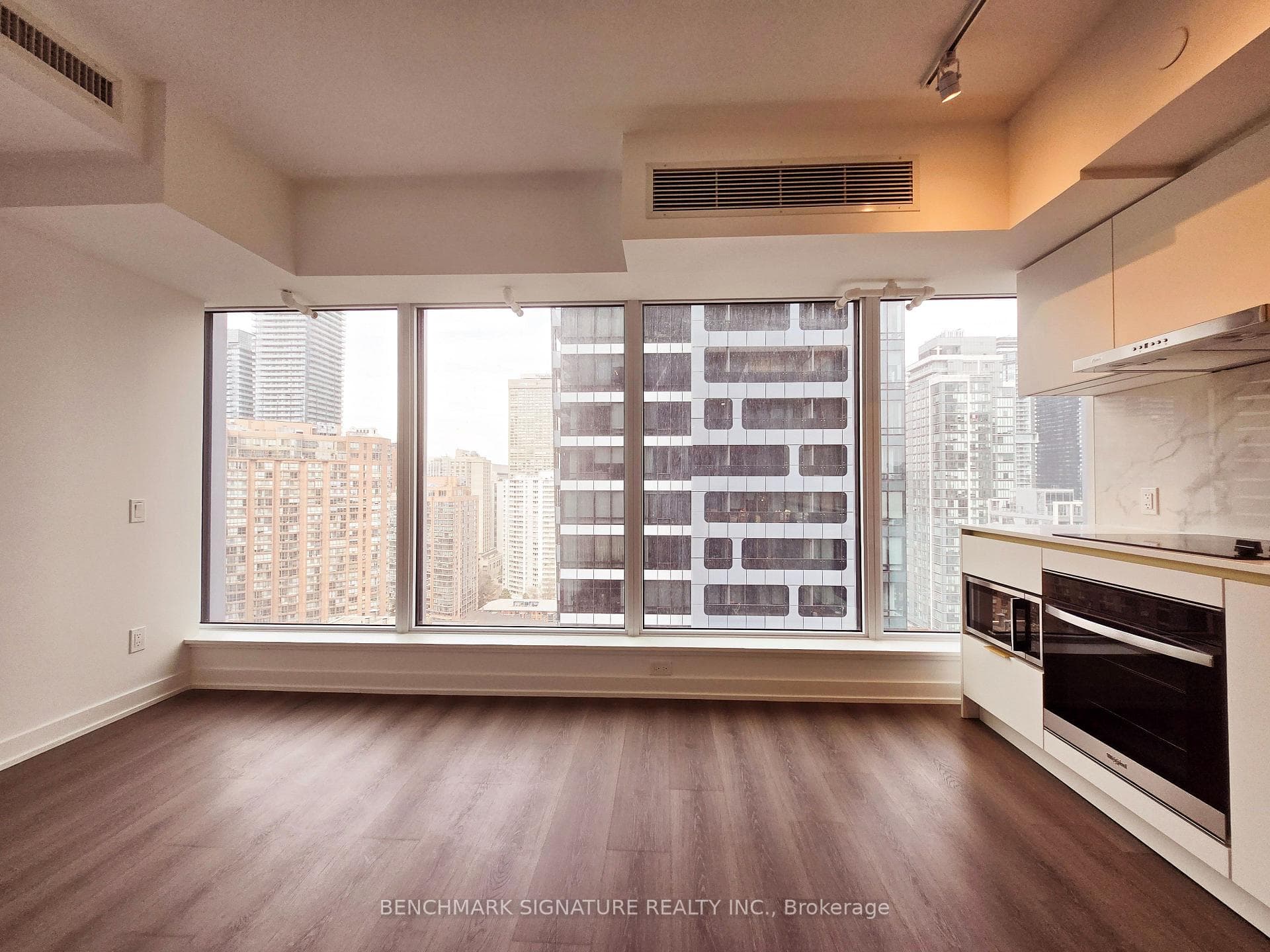 8 Wellesley Street Unit 2705 photo 12