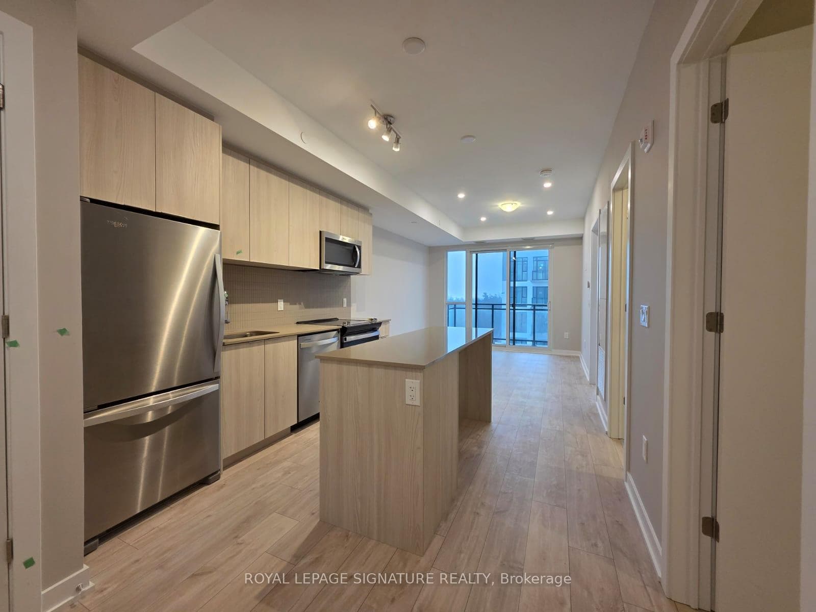 770 Whitlock Avenue Unit 713 photo 9