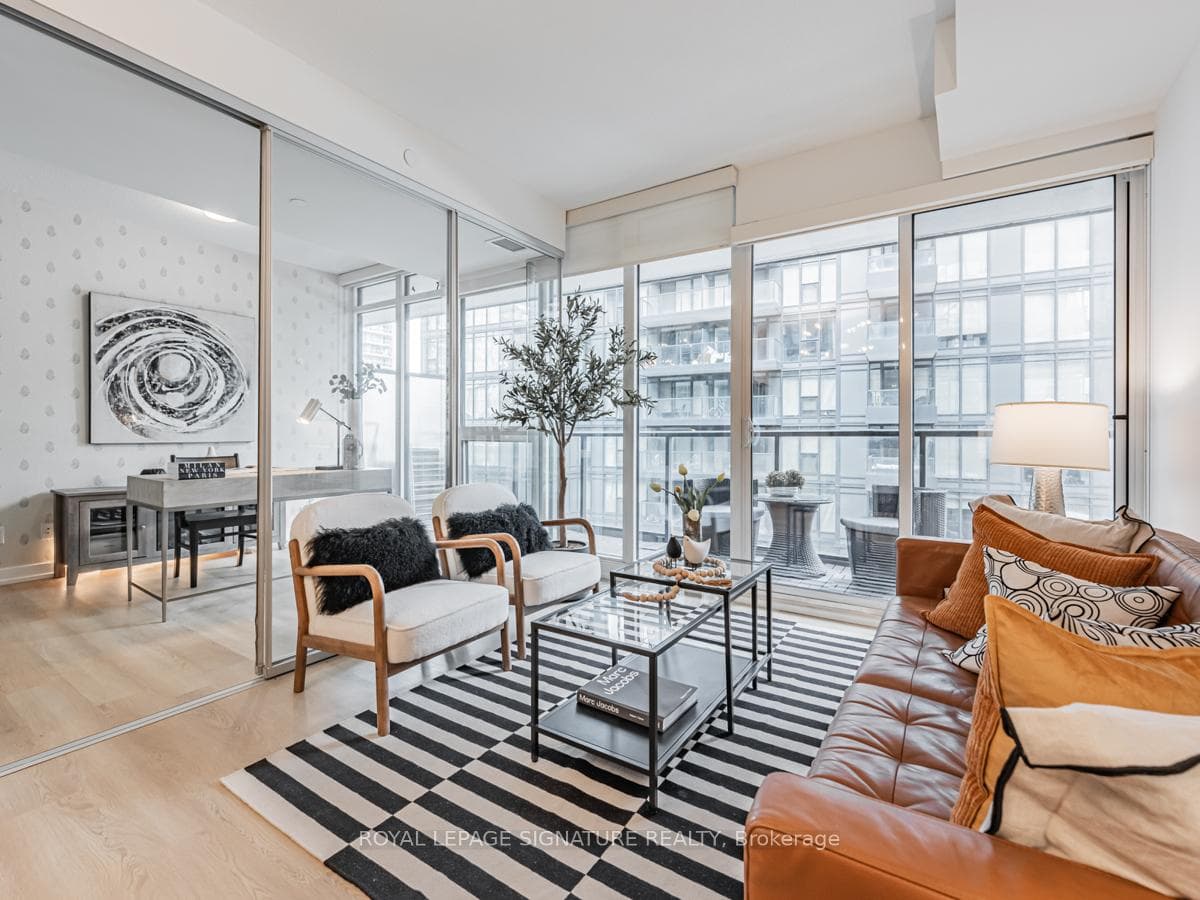 90 Queens Wharf Road Unit 508 photo 2