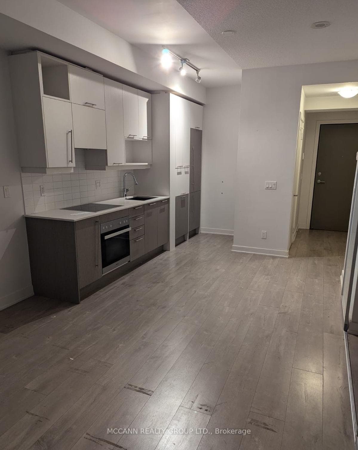 30 Nelson Street Unit 1403 photo 1