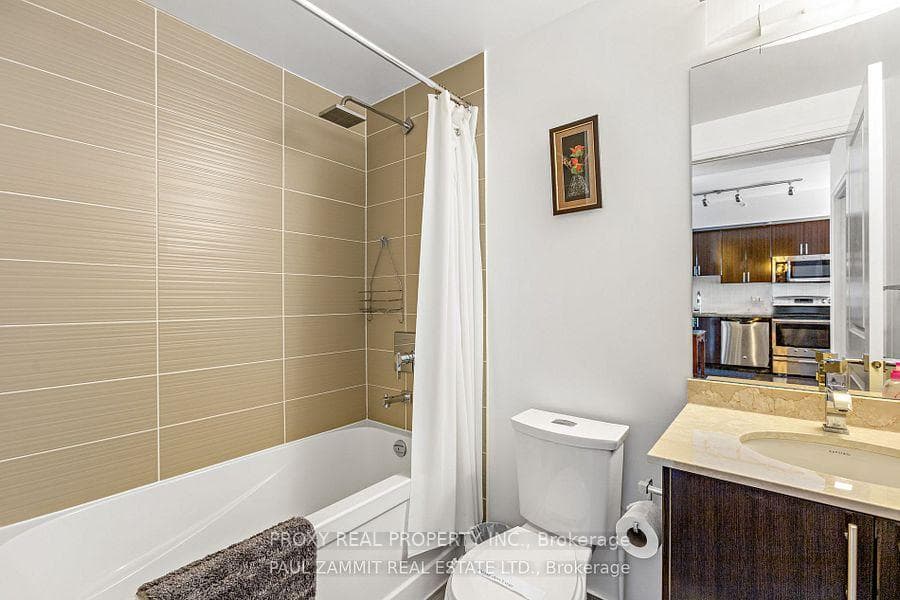 7167 Yonge Street Unit 621 photo 24