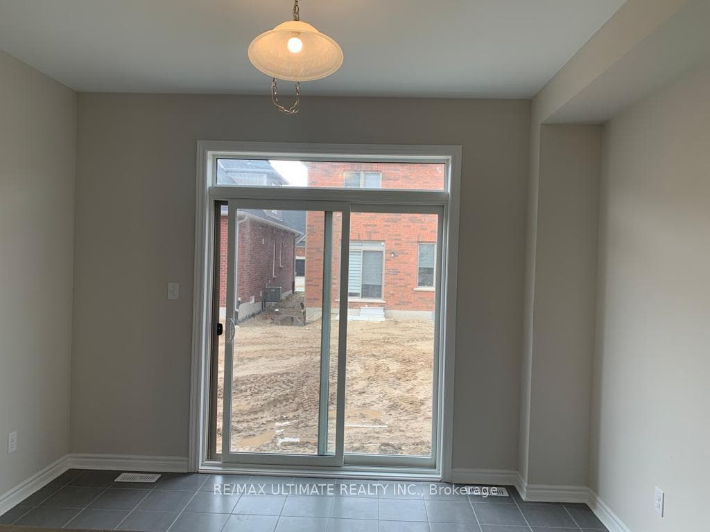 65 Tracey Lane photo 16