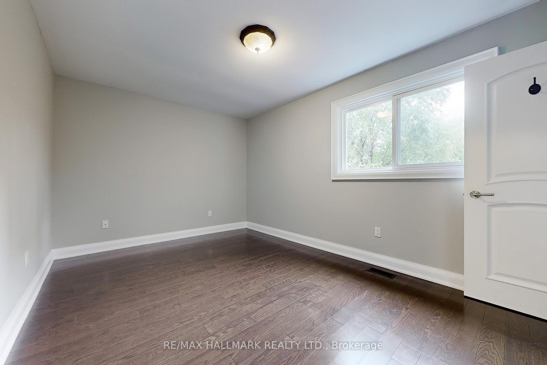 9 Sundown Court photo 19