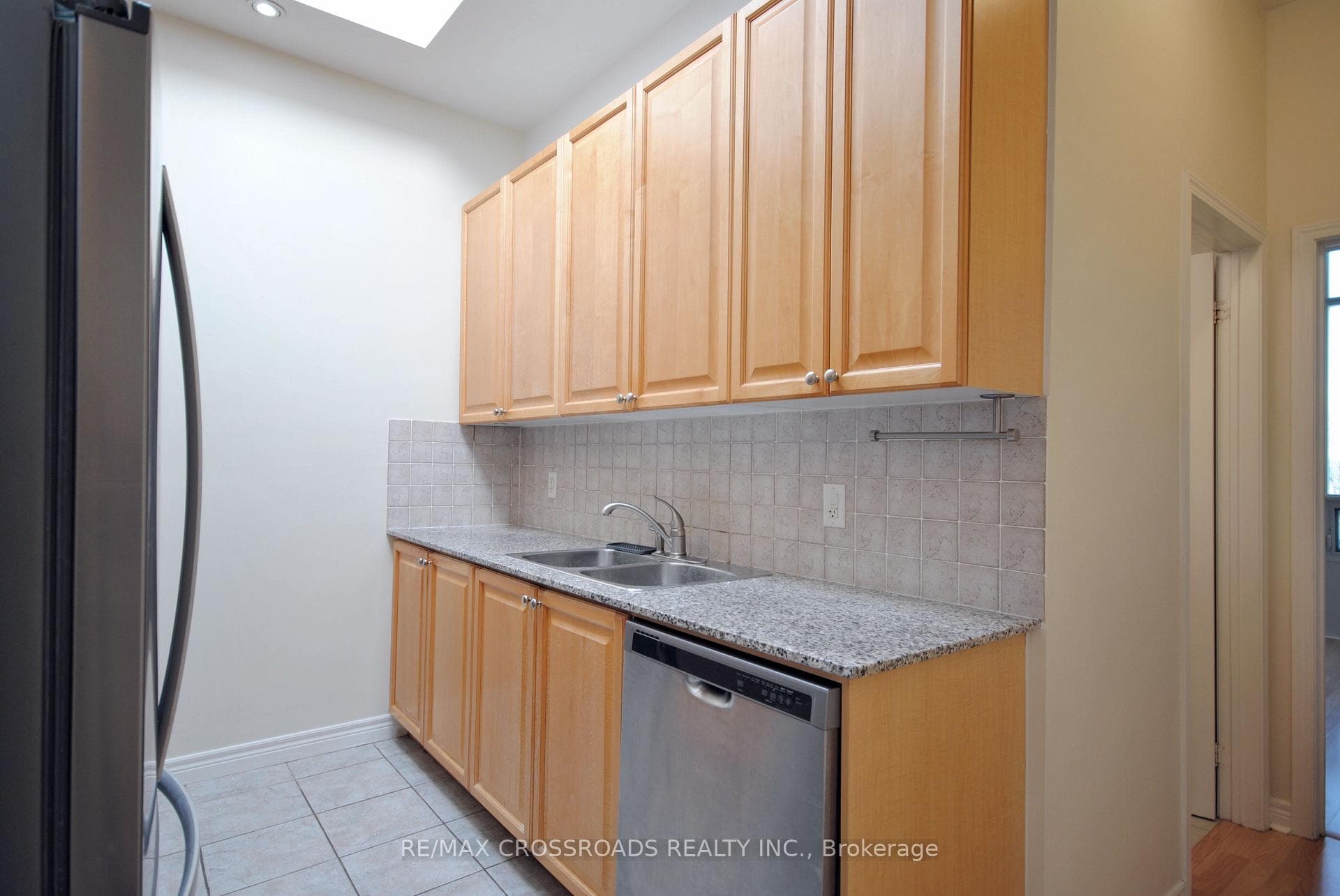 83 Borough Drive Unit TH 93A photo 6
