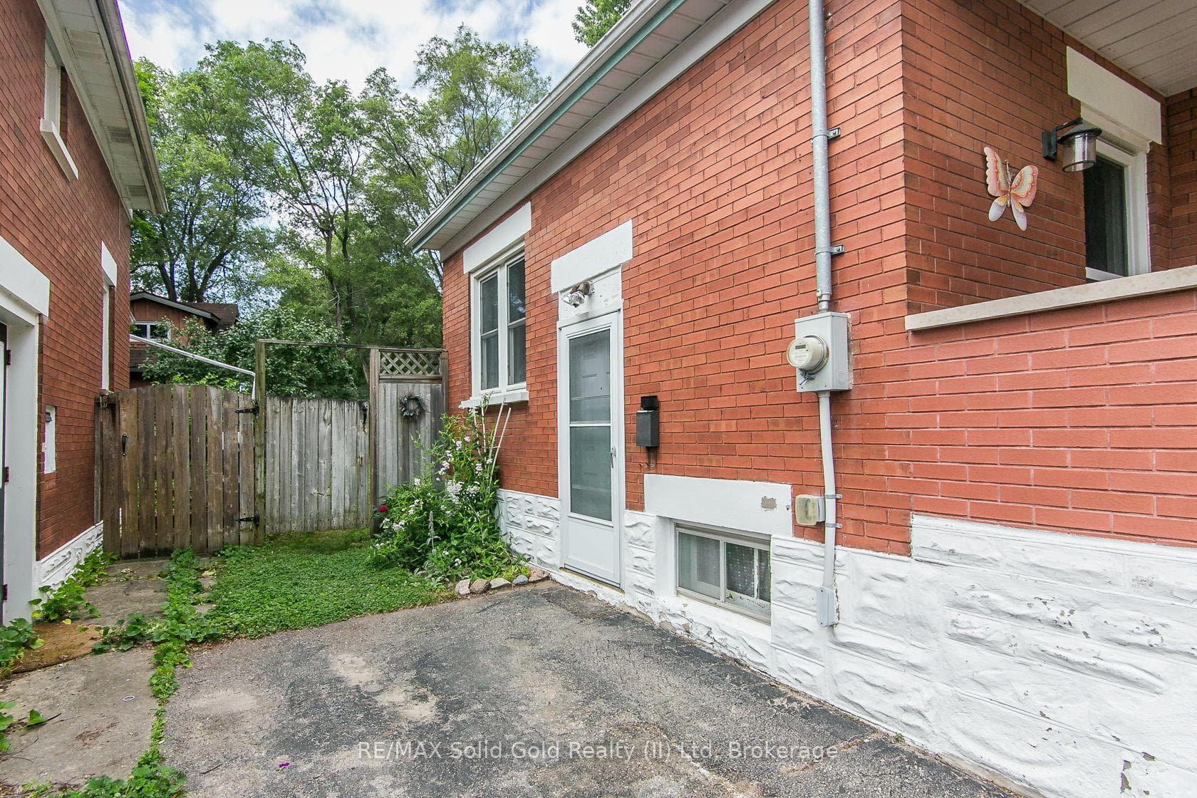 42 Guelph Street photo 32