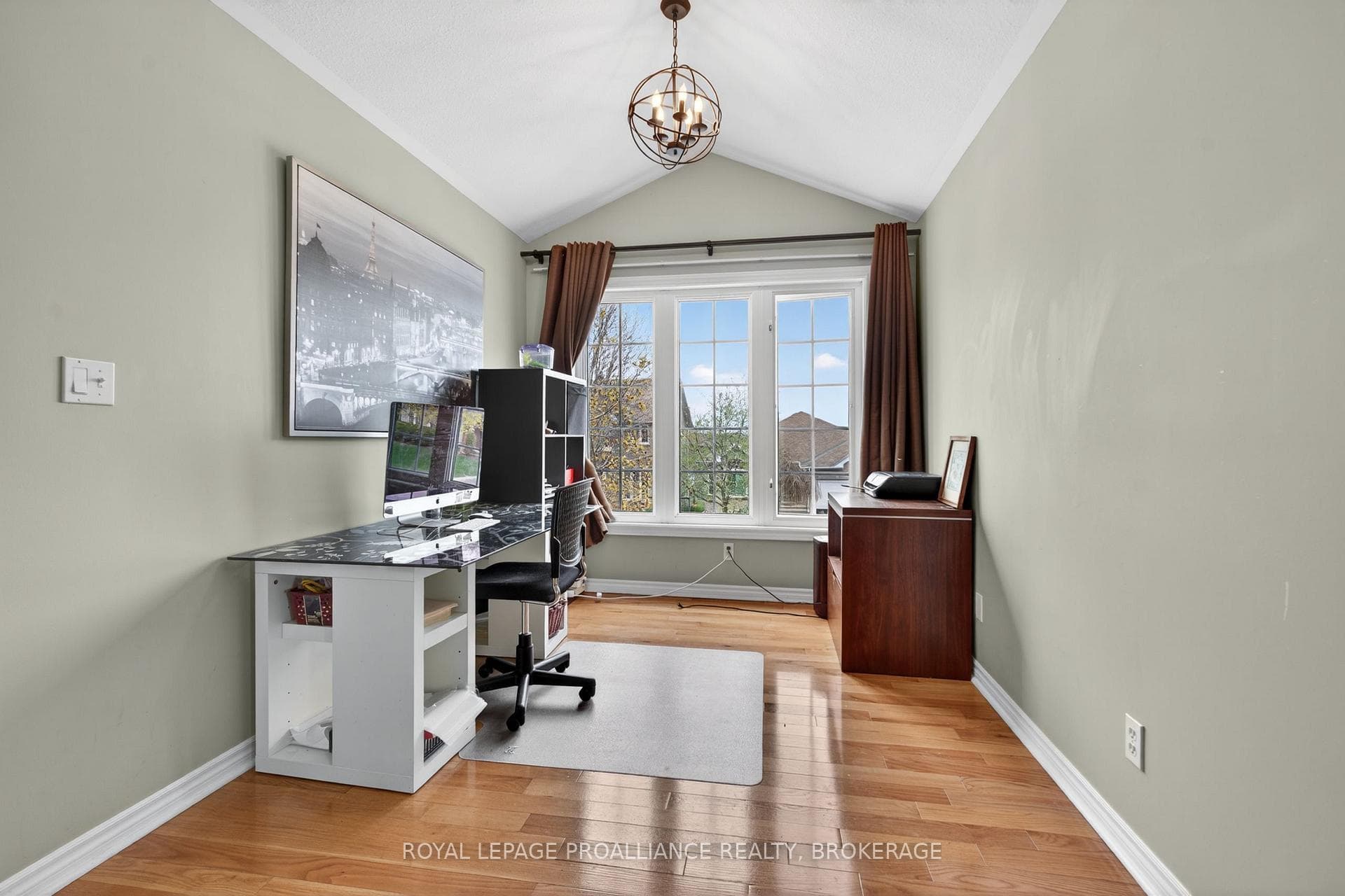 45 Biscayne Street photo 21