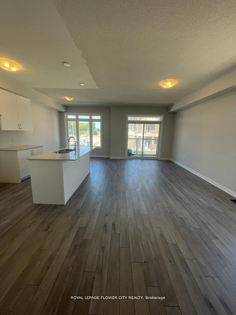 585 Colborne Street Unit 607 photo 13