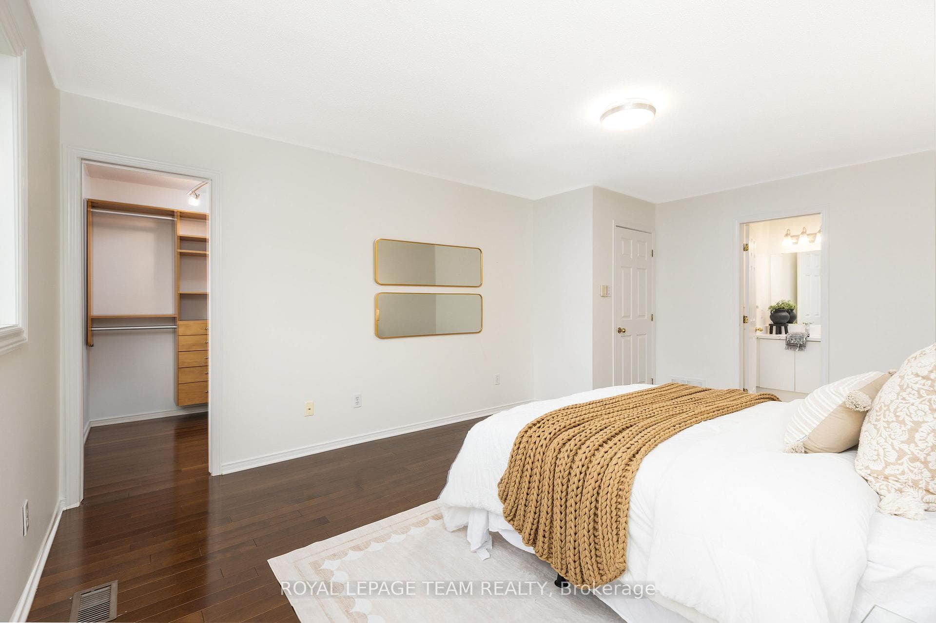 90 Blackdome Crescent photo 25