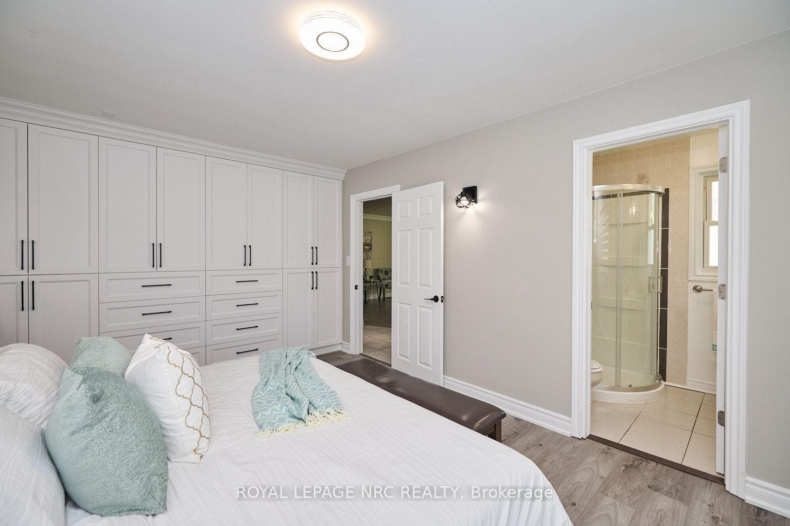 36 Valerie Drive photo 19