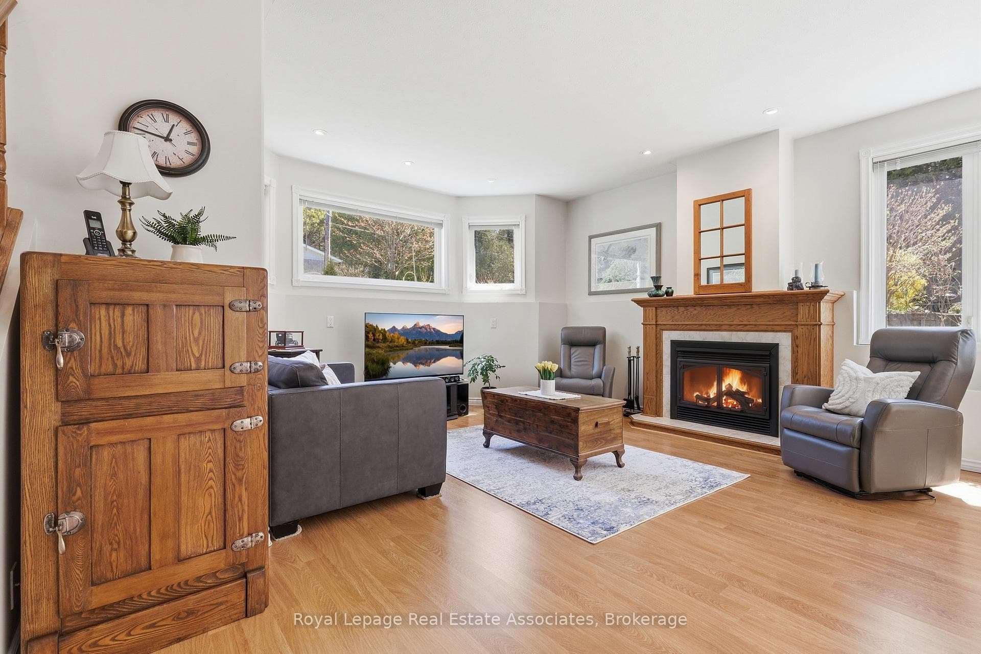 422 Third Avenue photo 22