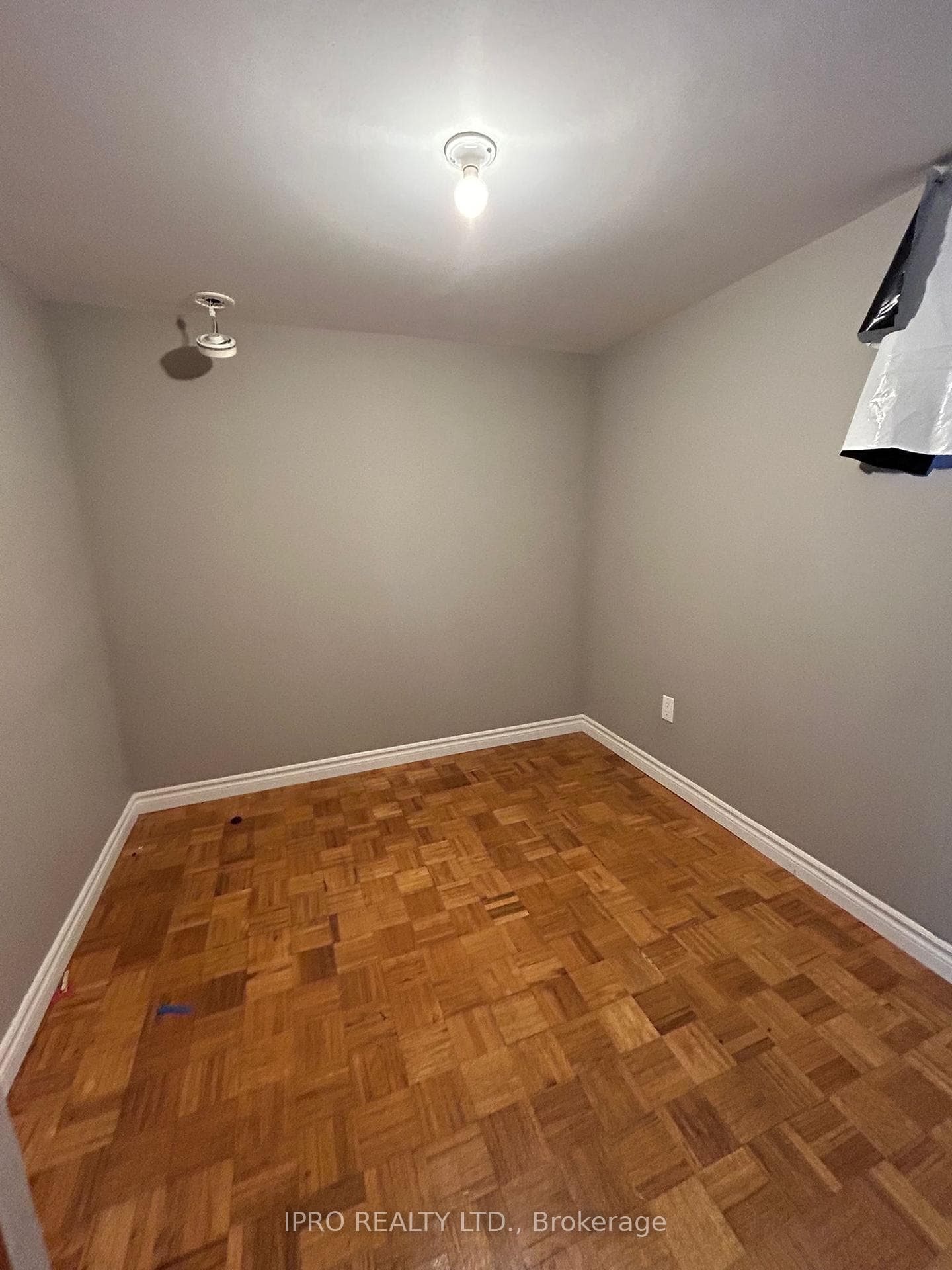 102 Ellis Avenue Unit MAIN photo 23
