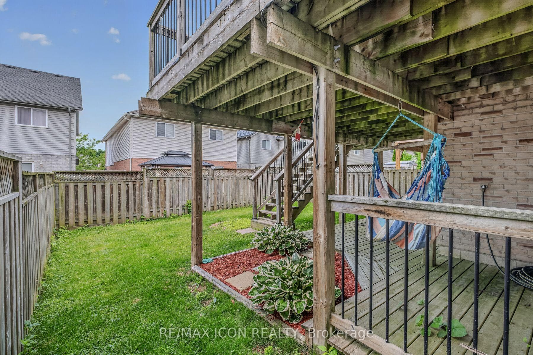 524 Ontario Street photo 39