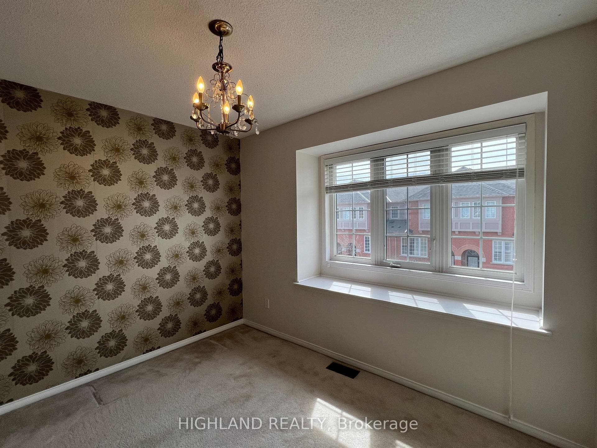 5030 Heatherleigh Avenue Unit 88 photo 16
