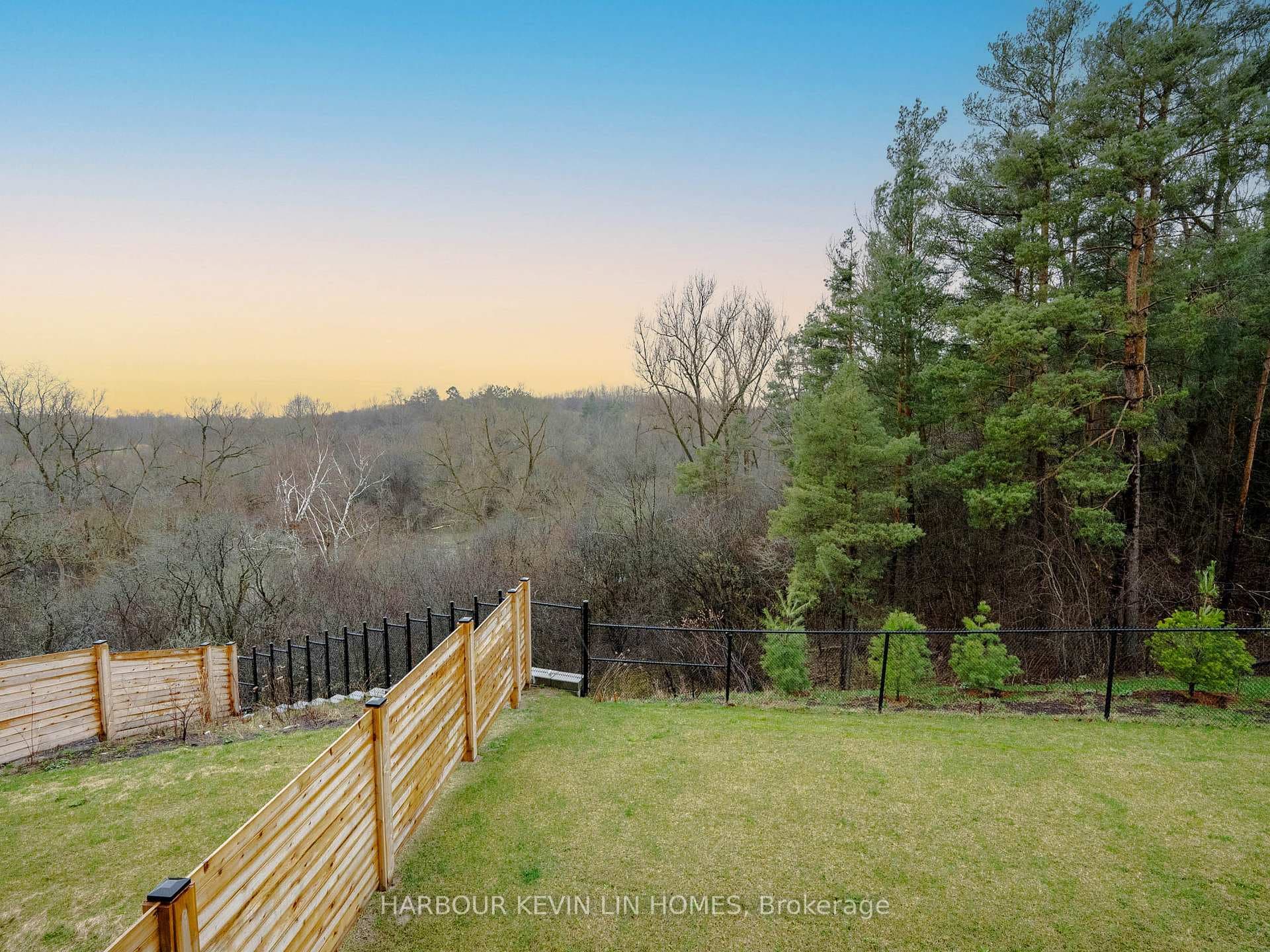 15 Knollview Lane photo 38