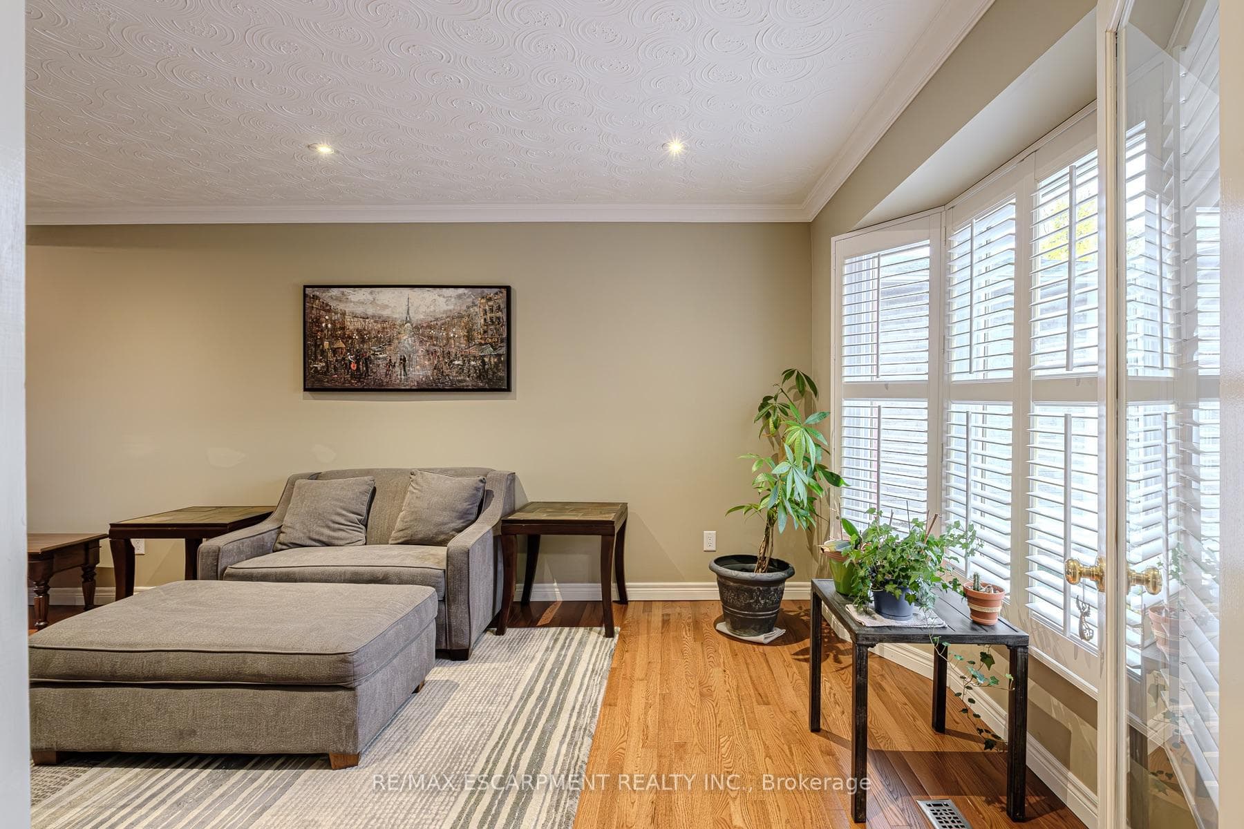 106 Rushdale Drive photo 8