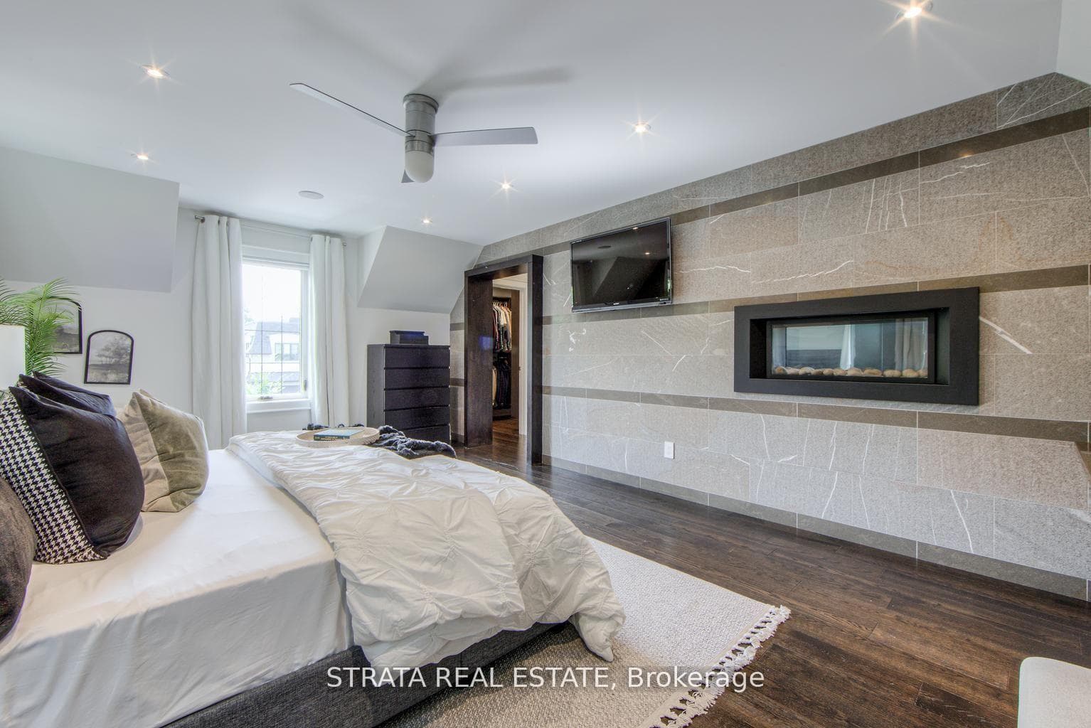 33 Shadwick Drive photo 17