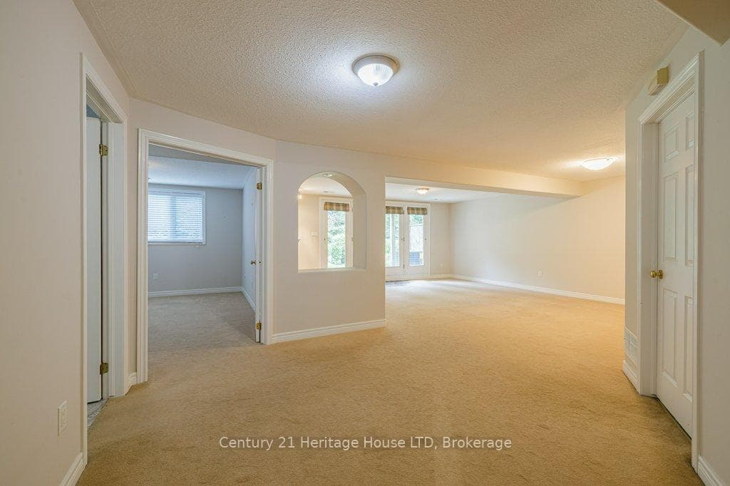 6301 Forest Ridge Drive photo 30