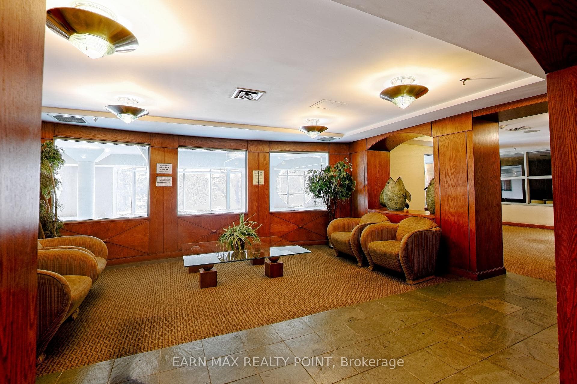 88 Corporate Drive Unit 1915 photo 8