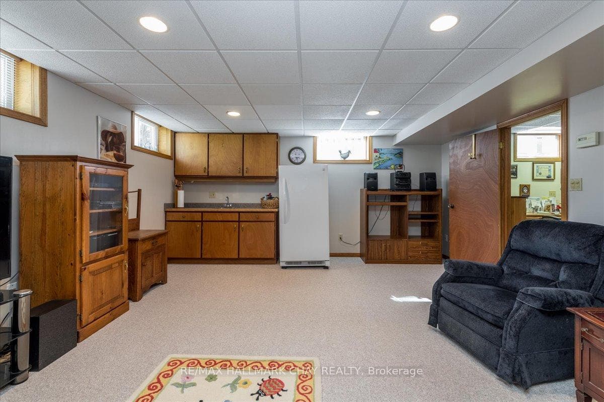 3 Douglas Drive photo 21