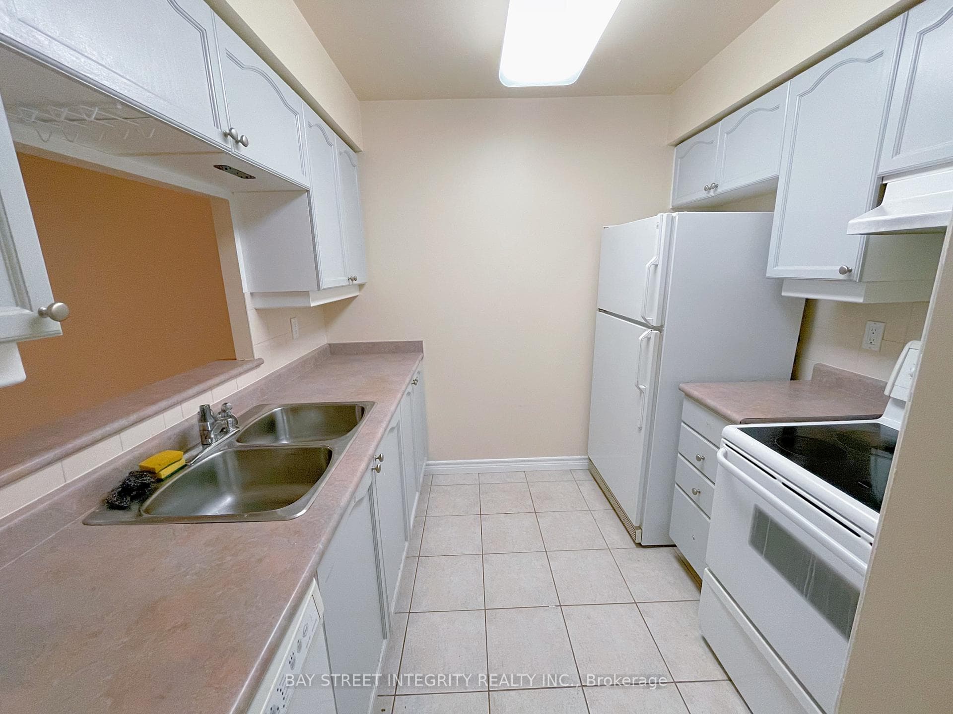 68 Corporate Drive Unit 2837 photo 11